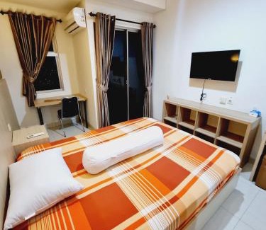 Pinang Apartment | Oceanfront Springwood Residence: Ideal for Families & Relaxation