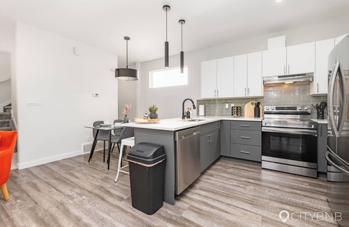 North Central Edmonton House | Spruce Ave - Pet-Friendly Retreat for Up to 4 Guests