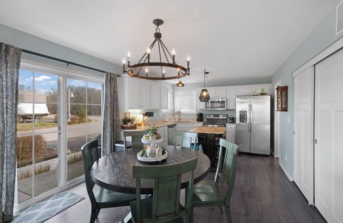 Ottawa House | Family-Friendly Spyglass Inn: 3 Beds & Great Amenities