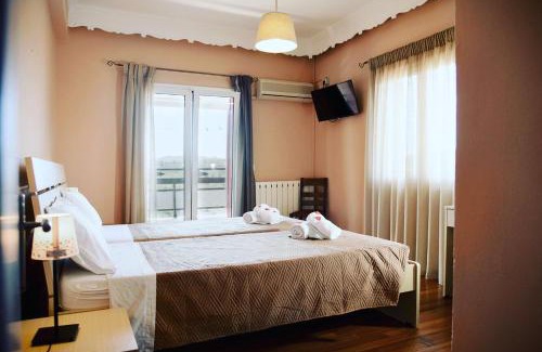 Limni Apartment | Pet-Friendly Spyridoula Resort Hotel with Ocean View in Corfu