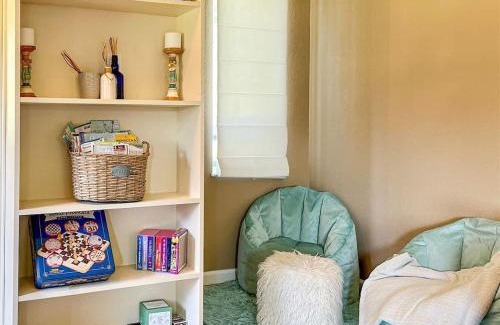 Sequim House | Kid-Friendly Retreat at Sq Seashells Nest - Rated 10/10