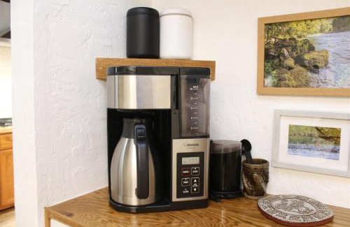 Sequim House | Relaxing Stay at Sq Sequim Riverside - Pet & Child Friendly