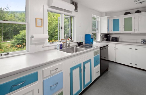 Underhill Cabin | Serene Mountain Retreat at Squabetty - 10/10 Guest Rated