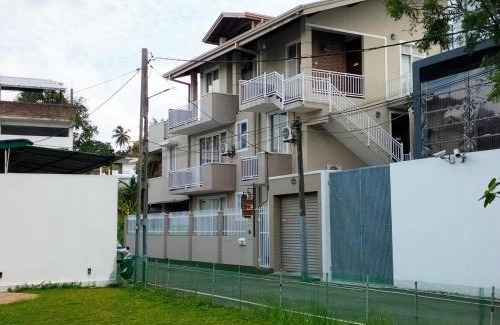 Kelaniya Apartment | Guest Rated 10/10: Family-Friendly Square One Condo, Kelaniya