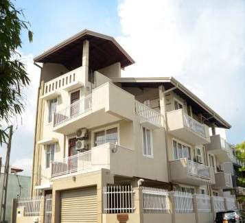 Kelaniya Apartment | Guest Rated 10/10: Family-Friendly Square One Condo, Kelaniya
