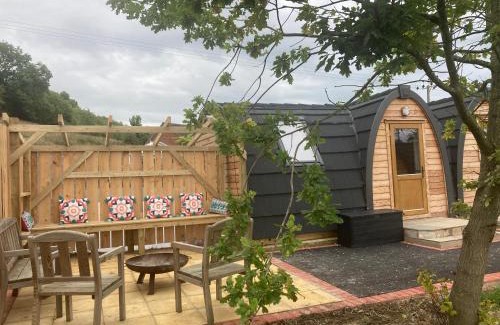 Coalbrookdale Other | Pet-Friendly Squirrel Glamping Pod at School House Farm