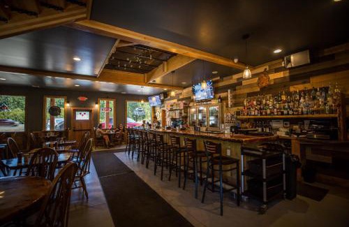 Leavenworth Hotel | Discover Squirrel Tree Resort: Pet-Friendly and Family Fun