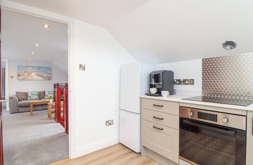 Maenporth Cottage | Squirrels Leap