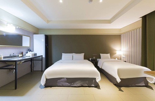 Yongin Hotel | Discover Eco-Friendly Comfort at SR Design Hotel