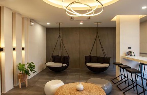 Tha Sala Hotel | Guest Rated SR Grand Hotel Chiangmai with Complimentary Breakfast