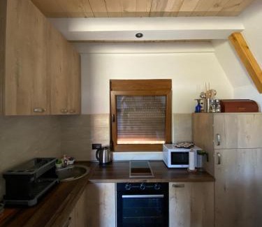 Njegovuđa Villa | Exceptional Guest House Mina with Breakfast and Family-Friendly Vibe