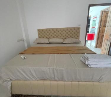 Khattalwada Hotel | SREE CHAKRA Tourist Home Guruvayoor