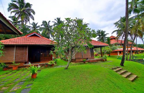 Neeleshwar Hotel | Inviting Sree Gokulam Nalanda Resorts: Family-Friendly Escape