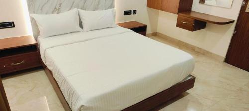Aruppukkottai Hotel | Sree Mahalakshmi Residency