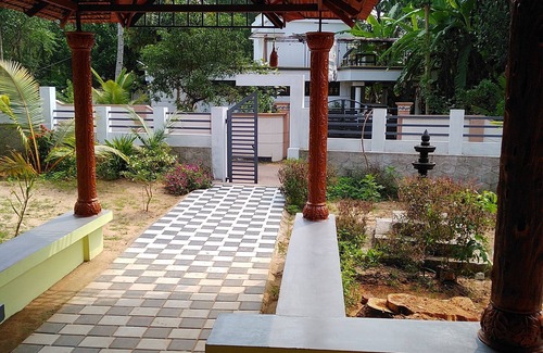 Quilon House | Discover Sreepadmini SS Ayurmadam: Ayurveda & Yoga Retreat