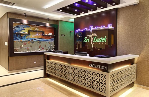 Enstek Hotel | Comfortable Sri Enstek Hotel KLIA Near F1 & Family Fun