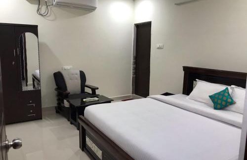 Puttur Hotel | Budget-Friendly Stay at Sri Kamakshi Bhavan for Families