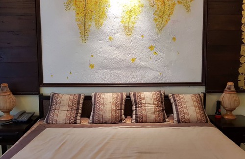 Pa Daet Hotel | Family-Friendly Sri-Ping Resort with Pool & Dining Options