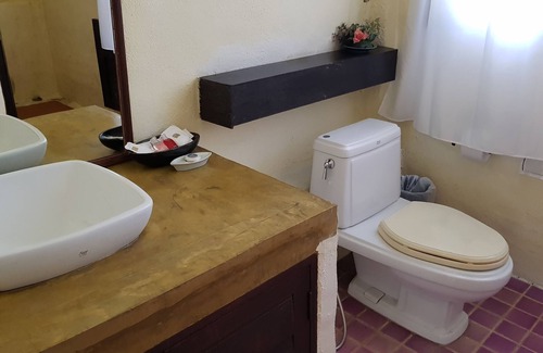 Pa Daet Hotel | Family-Friendly Sri-Ping Resort with Pool & Dining Options