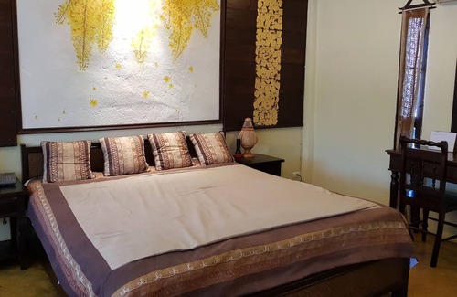 Pa Daet Hotel | Family-Friendly Sri-Ping Resort with Pool & Dining Options