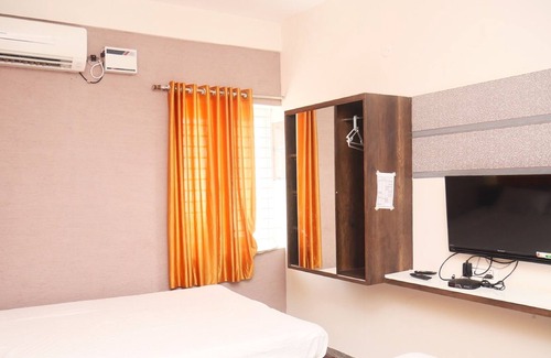 Srirangam Hotel | Sri Renga Inn