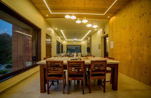 Kotagiri House | Discover Family-Friendly Stays at Sri Vidhya Residency