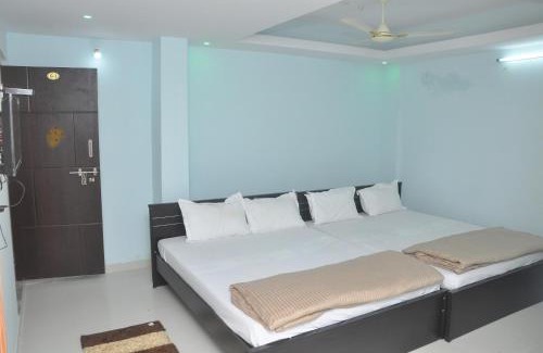 Kanipakam House | Discover Comfort at SriPaadha Inn Kanipakam - 7/10 Rating