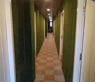 Narasapura Hotel | Sripavani Comforts