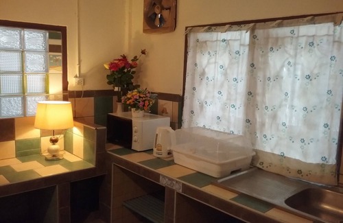 Udon Thani House | Child-Friendly Getaway at Srisin Guesthouse