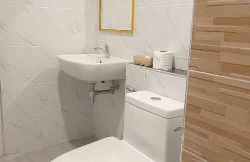 Kho Hong Hotel | Discover Sritrang Residence: Family-Friendly & Accessible Stay