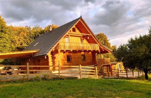 Nemotice House | Experience Comfort at SrubNemo - 4-Star Family Retreat