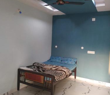 Narsipatnam House | Affordable SS Guest House: Child-Friendly Comfort Awaits
