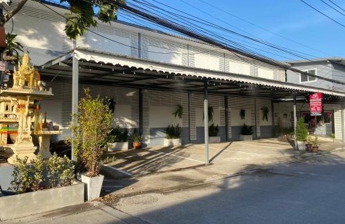 Bang Phli Apartment | Budget-Friendly SS GUESTHOUSE with Family Amenities