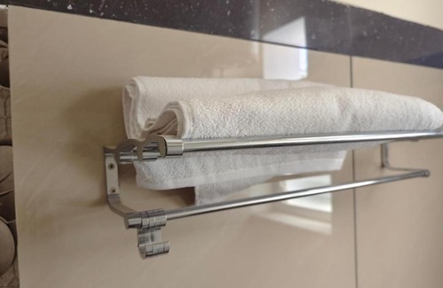 Tiruchirappalli Apartment | Budget-Friendly SS Service Apartment: Pet & Child Friendly