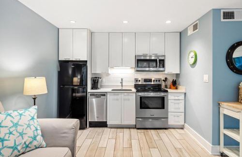 West Beach Village House | Cozy Family Retreat at 3524 Seascape - 4-Star Comfort