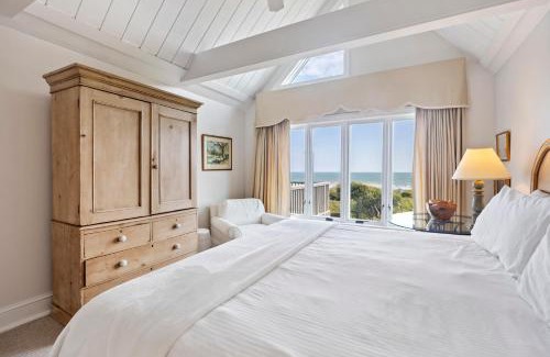 West Beach Village House | Seascape: Oceanfront Retreat with Family-Friendly Amenities