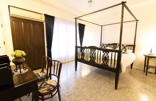 Khao San Hotel | Discover SSIP Boutique Dhevej Bangkok - Top-Rated Retreat!