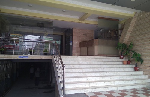 Kanchipuram Hotel | Budget-Friendly SSK Residency with Breakfast & Child Care