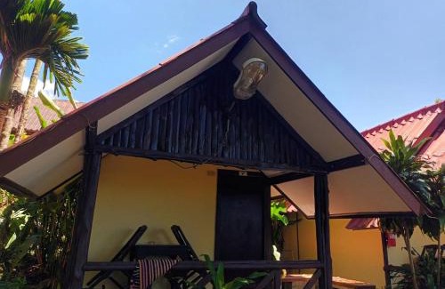 Ko Chang Hotel | Budget-Friendly SSP Bungalow: Ideal for Families