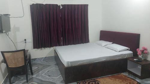 Bhubaneshwar House | Budget-Friendly Stay at SSPRIDE Guest House with Hot Tub