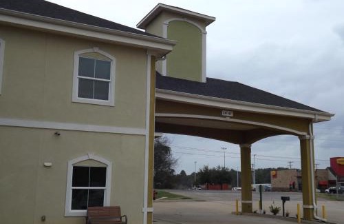 Kilgore Hotel | Discover Sunriser Inn: Pet-Friendly 4-Star Retreat
