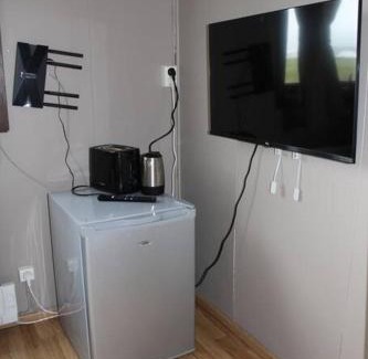 Egilsstadir Apartment | Cozy Stóri-Bakki Cottage: Pet Friendly & Family Welcoming