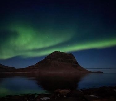 Grundarfjordur Bed & Breakfast | Cozy Stöð Guesthouse with Ocean Views and Family Amenities