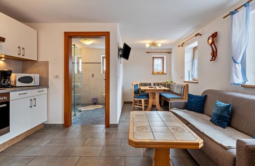 Vandoies Apartment | Stöcklhuberhof: Exceptional Stay with Family-Friendly Amenities