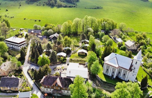 Zlate Hory Other | Cozy Retreat at Středisko Doubrava with Pet-Friendly Perks