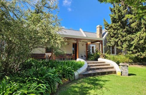 Grahamstown House | Discover St Aidan's Manor: 4-Star Retreat with Pool