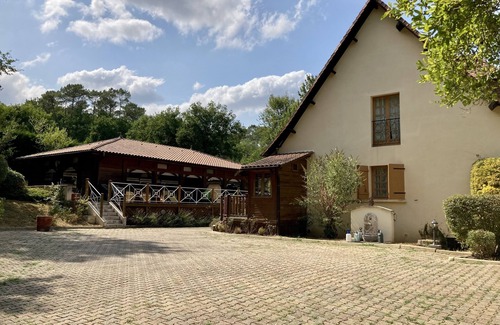 Terrasson-la-Villedieu House | Relax at St. Amour - Maison in Dordogne with Pool