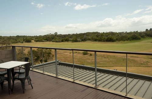Fingal Apartment | St Andrews Beach Golf Club Apartment 8 03