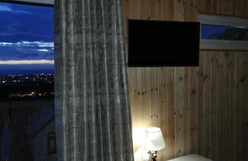Meliden Apartment | Family-Friendly St Bernard's Lodge - Guest Rated 9/10