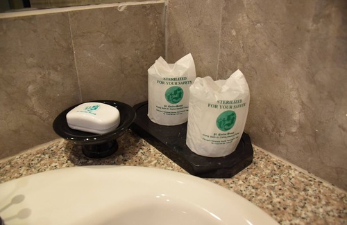Pathum Thani Hotel | Relaxing Retreat at St.Carlos Medical Spa with Pool & Dining